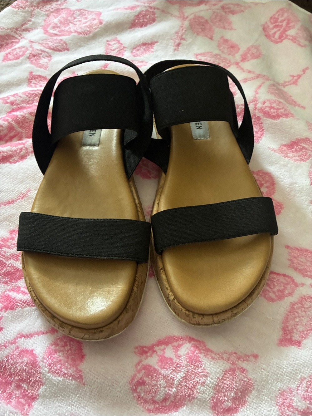 Steve Madden Black Elastic Strap Sandals